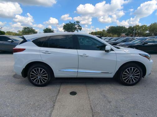 2025 Acura RDX Advance Package