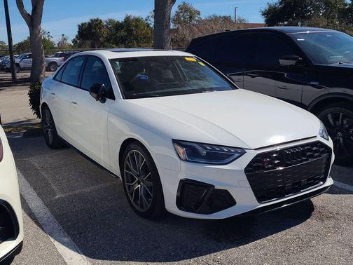 2023 Audi S4 Premium Plus TFSI quattro Tiptronic