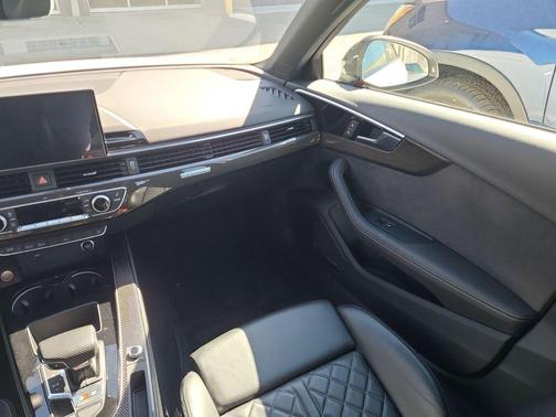 2023 Audi S4 Premium Plus TFSI quattro Tiptronic