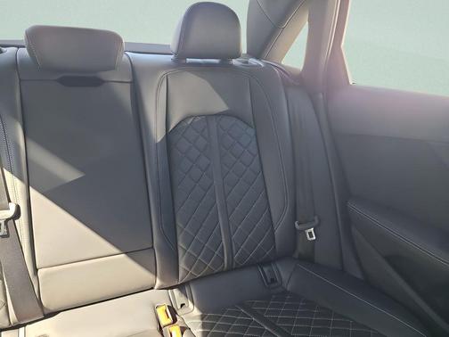 2023 Audi S4 Premium Plus TFSI quattro Tiptronic