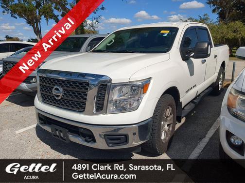 2018 Nissan Titan SV