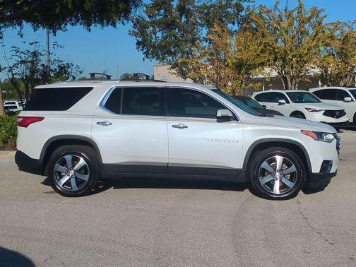 2018 Chevrolet Traverse LT Leather
