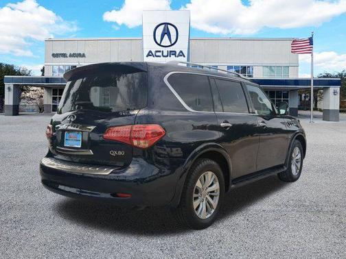 2017 INFINITI QX80 Base