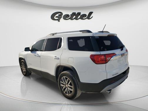 Summit White 2019 GMC Acadia SLE-2