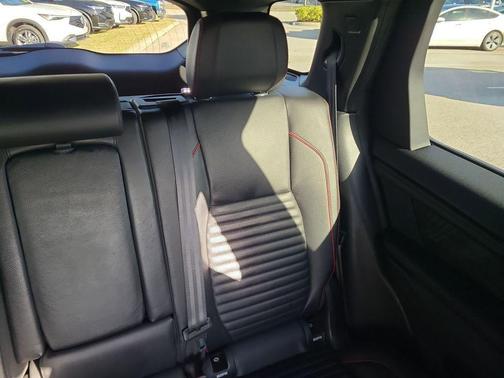 2020 Land Rover Discovery Sport R-Dynamic SE