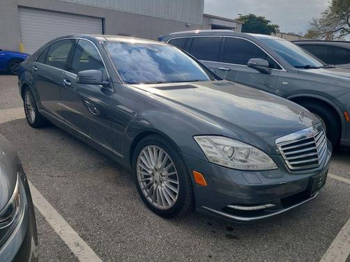 2010 Mercedes-Benz S-Class 4MATIC