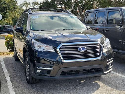 2022 Subaru Ascent Limited 8-Passenger