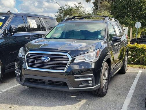 2022 Subaru Ascent Limited 8-Passenger