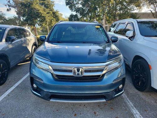 2020 Honda Pilot Touring 8-Passenger
