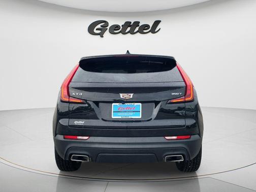 Stellar Black Metallic 2023 Cadillac XT4 Luxury