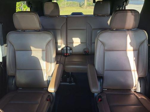 2021 Chevrolet Tahoe 2WD High Country