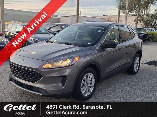 2022 Ford Escape SE