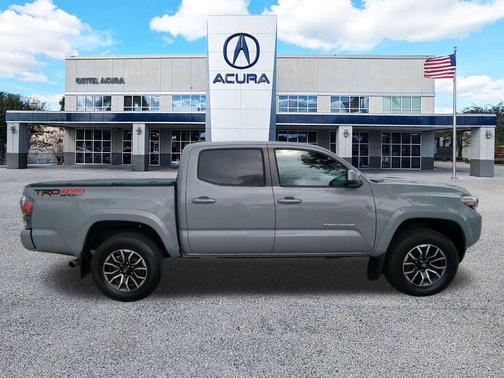 2020 Toyota Tacoma TRD Sport