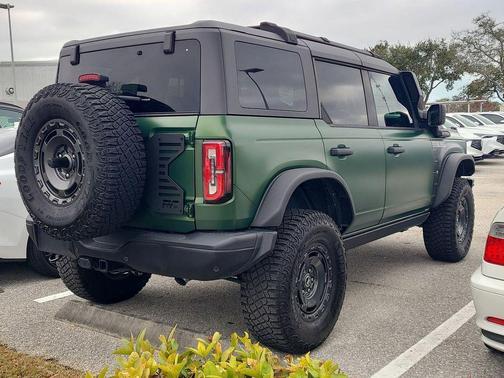 2024 Ford Bronco Everglades