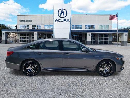 2022 Honda Accord Hybrid Touring
