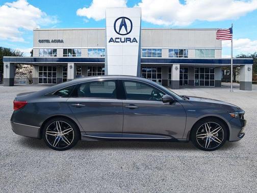 2022 Honda Accord Hybrid Touring