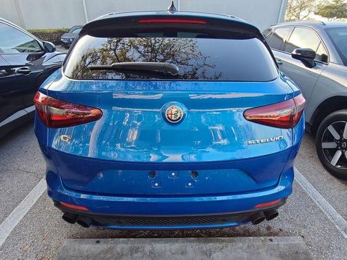 2018 Alfa Romeo Stelvio Quadrifoglio