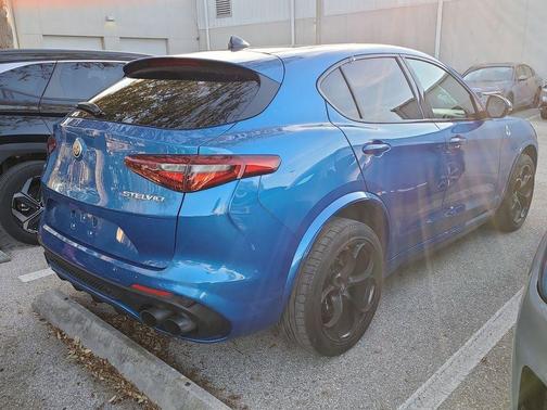 2018 Alfa Romeo Stelvio Quadrifoglio