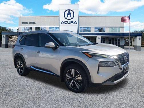 2022 Nissan Rogue SL