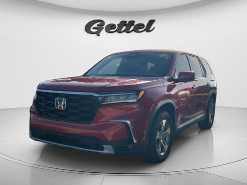 Radiant Red Metallic II 2023 Honda Pilot 2WD EX-L 7 Passenger