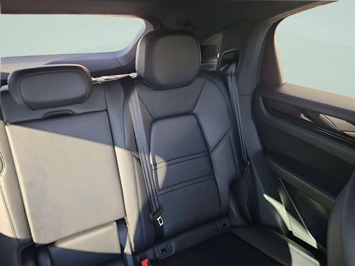 2021 Porsche Cayenne Cayenne