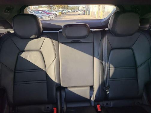 2021 Porsche Cayenne Cayenne