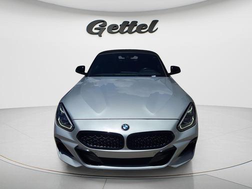 Glacier Silver Metallic 2022 BMW Z4 sDrive30i