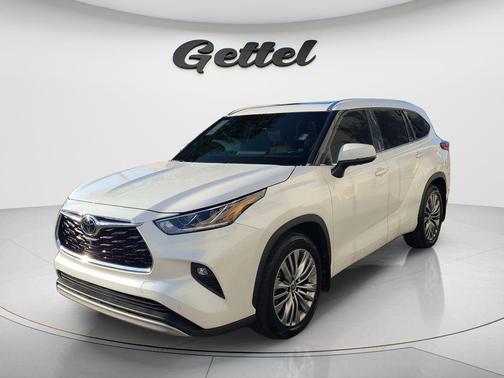 2021 Toyota Highlander Platinum