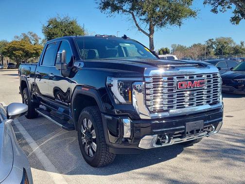 2024 GMC Sierra 2500 Denali