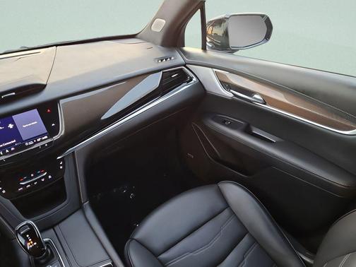 2022 Cadillac XT6 Sport AWD