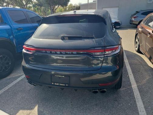 2021 Porsche Macan S