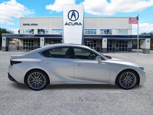 2022 Lexus IS 300 Base