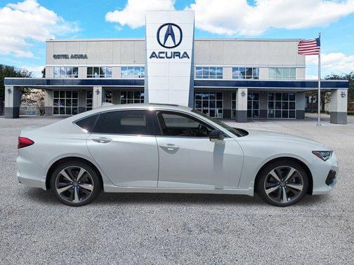 2025 Acura TLX Technology