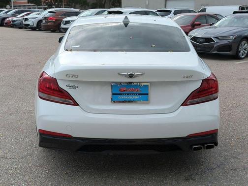 2020 Genesis G70 2.0T RWD