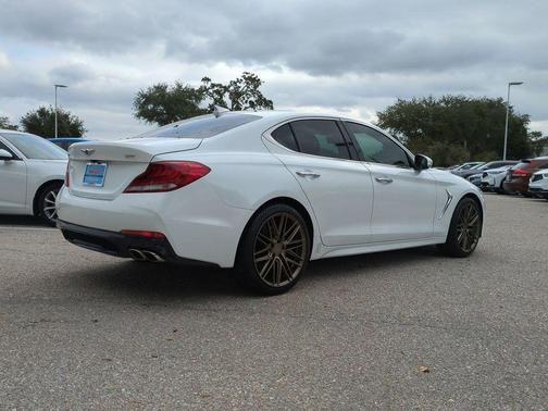 2020 Genesis G70 2.0T RWD