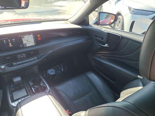 2018 Lexus LS 500 Base