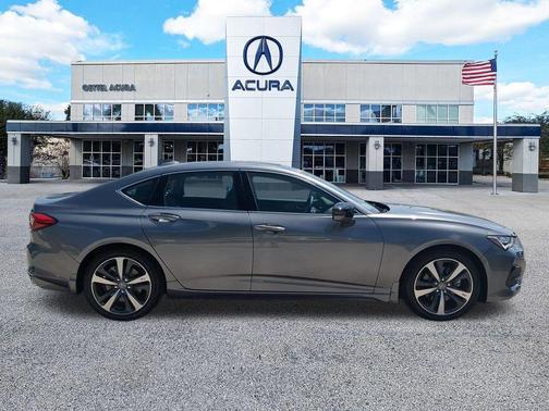 2025 Acura TLX Technology
