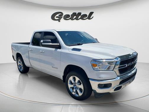 Bright White Clearcoat 2020 RAM 1500 Big Horn/Lone Star