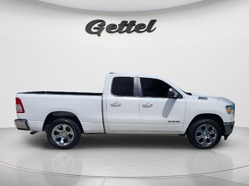 Bright White Clearcoat 2020 RAM 1500 Big Horn/Lone Star