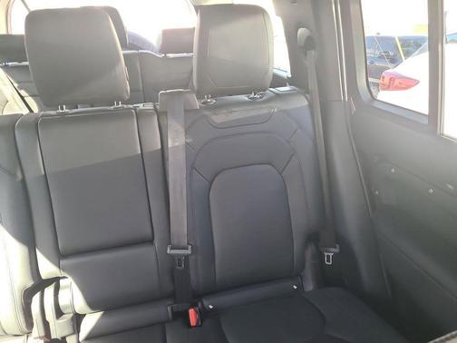 2023 Land Rover Defender 130 First Edition