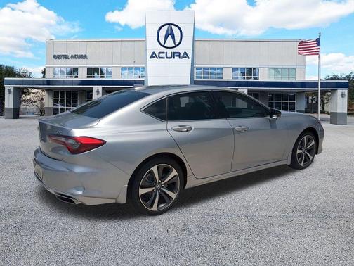 2025 Acura TLX Technology