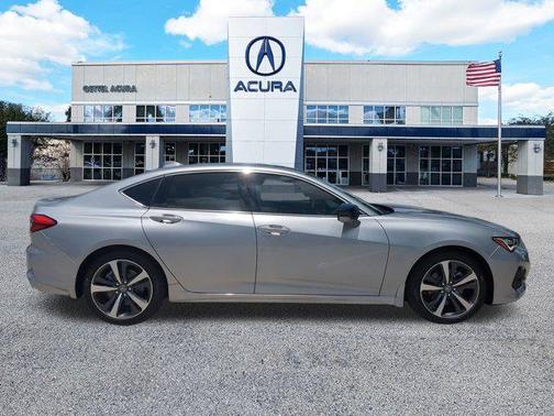 2025 Acura TLX Technology