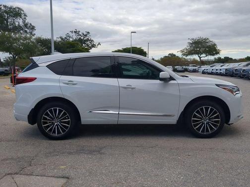 2025 Acura RDX Advance Package