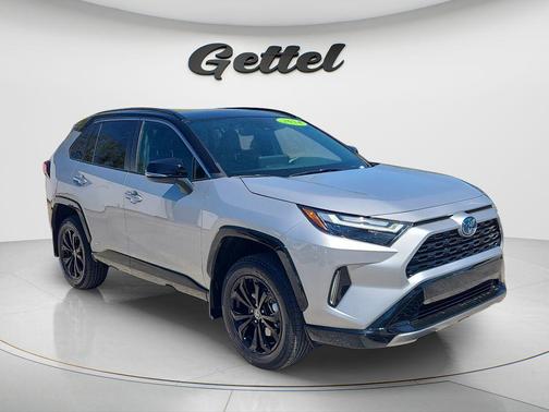 2024 Toyota RAV4 Hybrid SE
