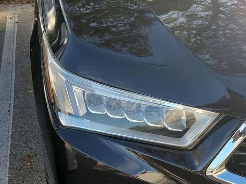 2017 Acura MDX 3.5L w/Technology Package