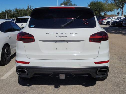 2018 Porsche Cayenne Platinum Edition