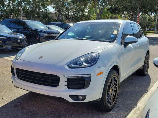 2018 Porsche Cayenne Platinum Edition
