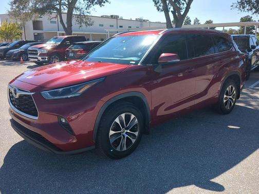 2021 Toyota Highlander XLE