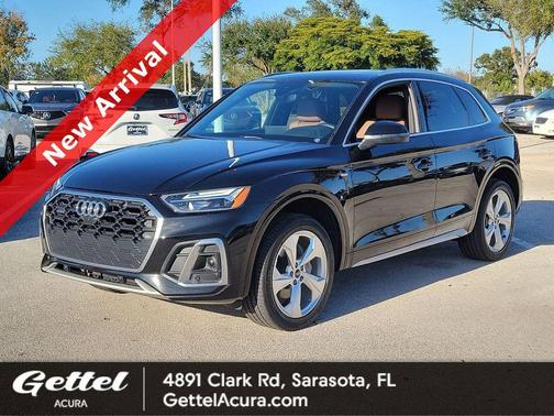 2022 Audi Q5 45 S line Premium Plus