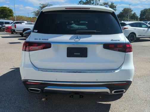 2024 Mercedes-Benz GLS 450 4MATIC